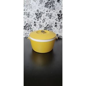 Vintage Royal Satin THERM-O-WARE w Lid Divider Gold Hot Cold Serving Ice Bucket